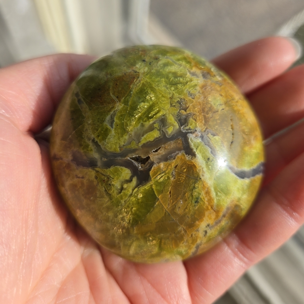 Green Opal Palm Stone - Picture 6 of 6